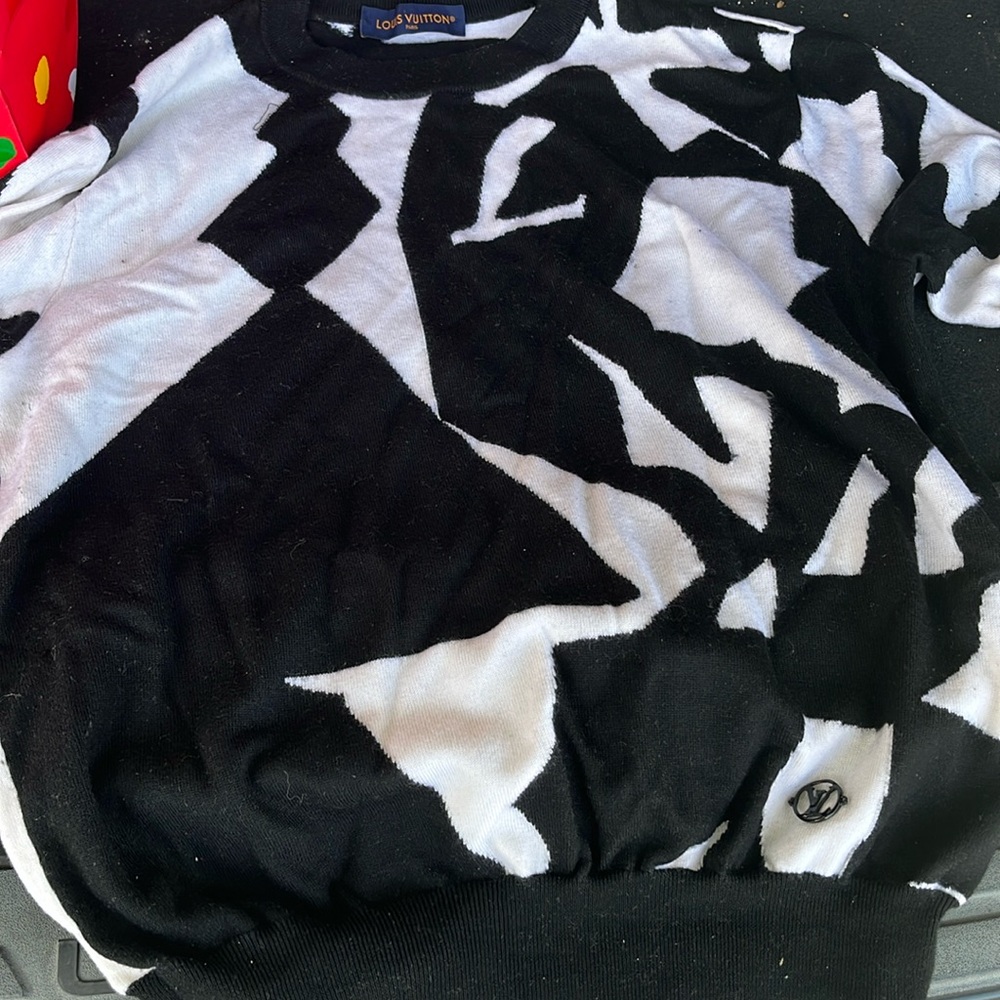 LV Abstract Sweater